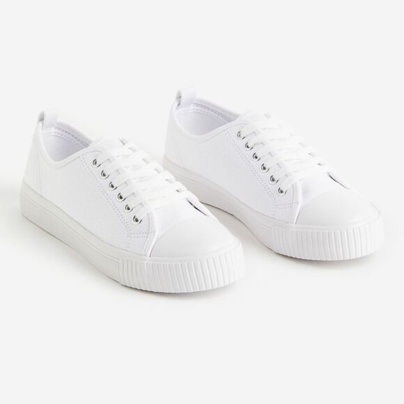 H&M Women's White Canvas Sneakers Size 6.5 New with Tags NWT - Picture 1 of 11